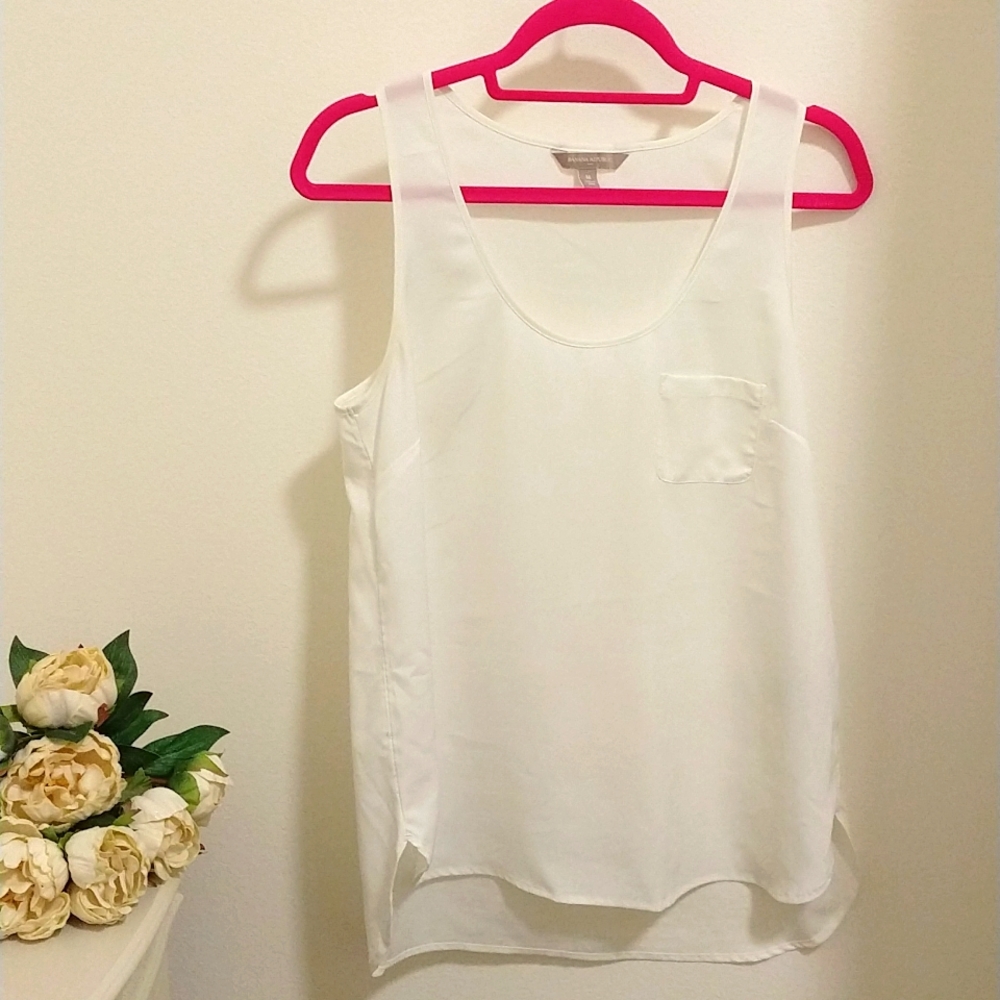 Banana Republic Ivory Tank